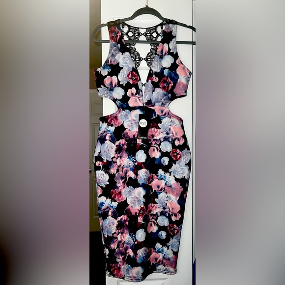 Midi Summer Dress - Picture 1 of 3